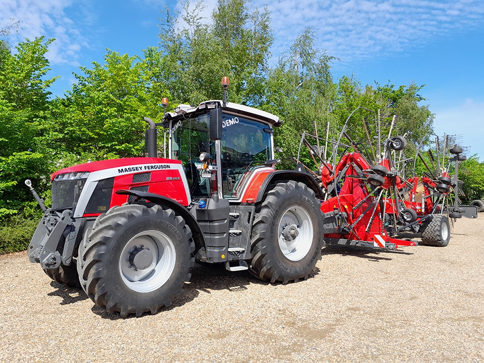 8 S + Rk 1404 1 Massey Ferguson Dansk Maskincenter 12