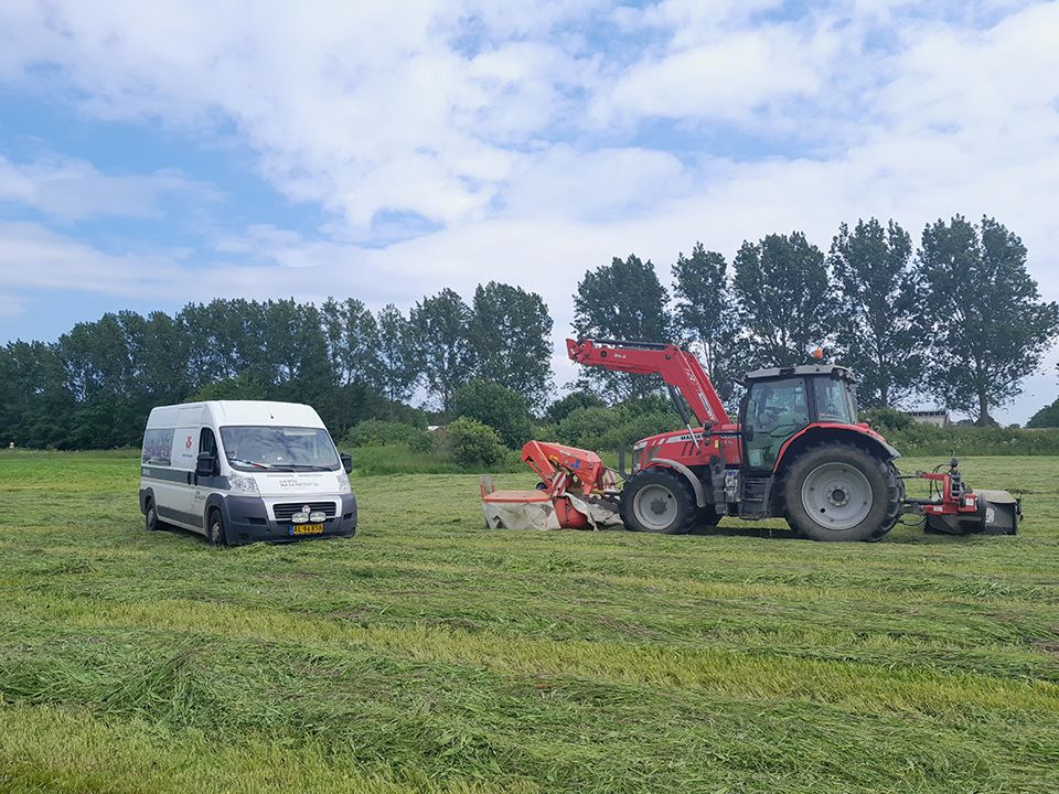 Dansk Maskincenter Mont&oslash;r Service 4